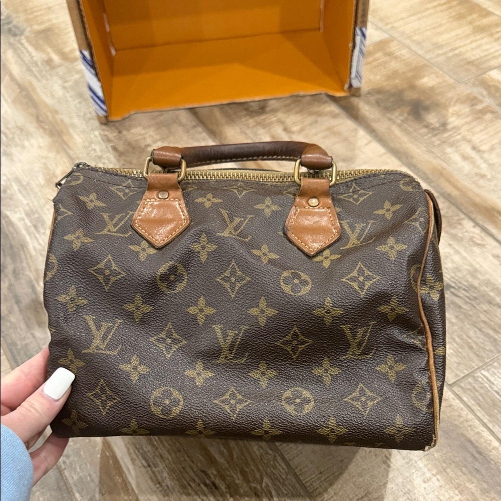 Louis Vuitton Monogram Vintage French and Company Speedy - Picture 8 of 16